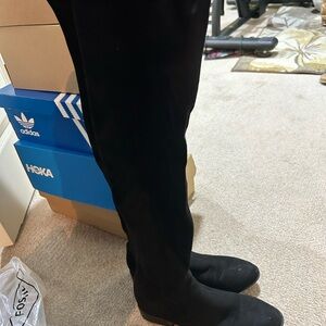 Black Suede Women’s Knee High Boots